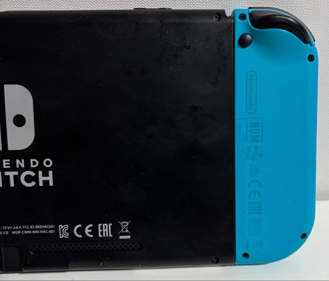 【完動品】Nintendo Switch 本体、付属品完備、おまけあり