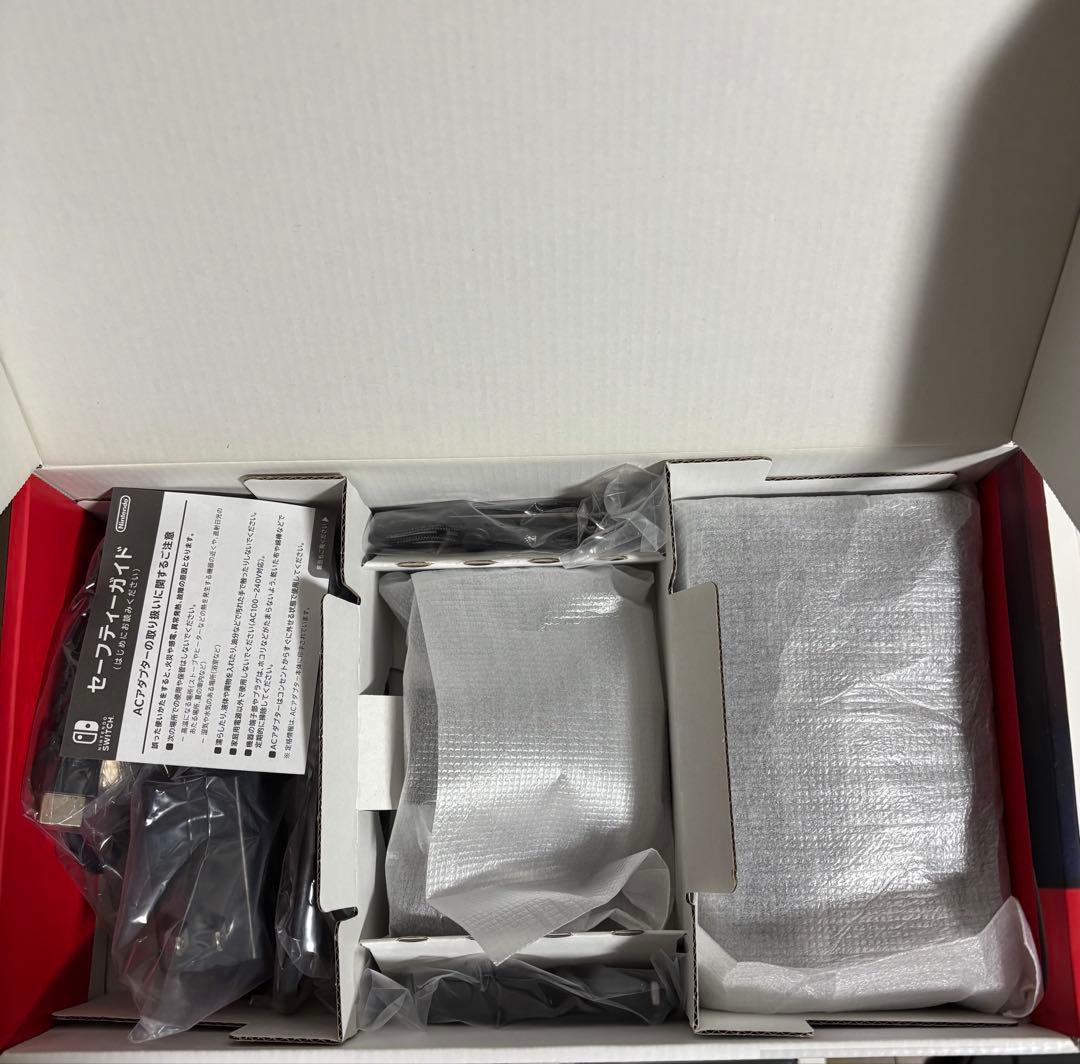 【完動品】Nintendo Switch 本体、付属品完備、おまけあり