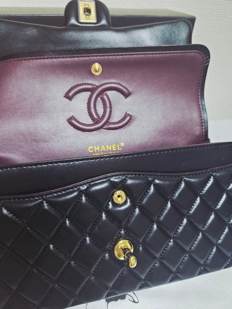 美品✨ レザー ショルダーバッグ ✨ブラック