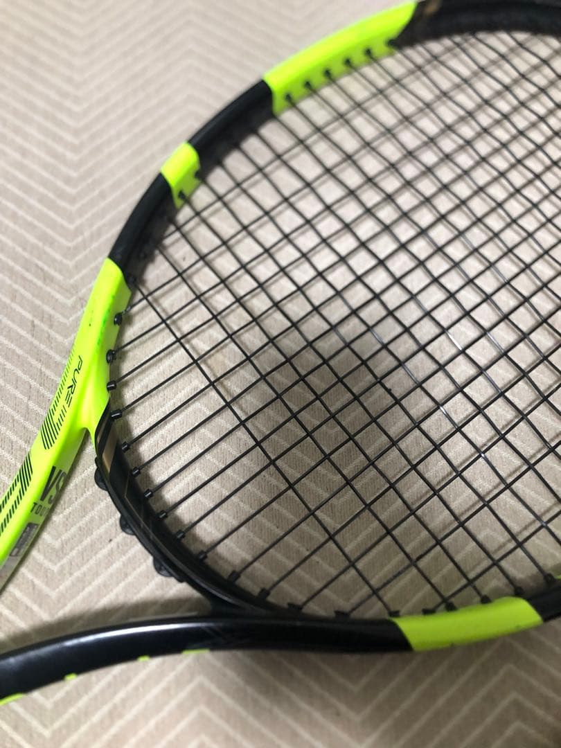 BABOLAT PURE AERO VS TOUR ピュアアエロ VS ツアー
