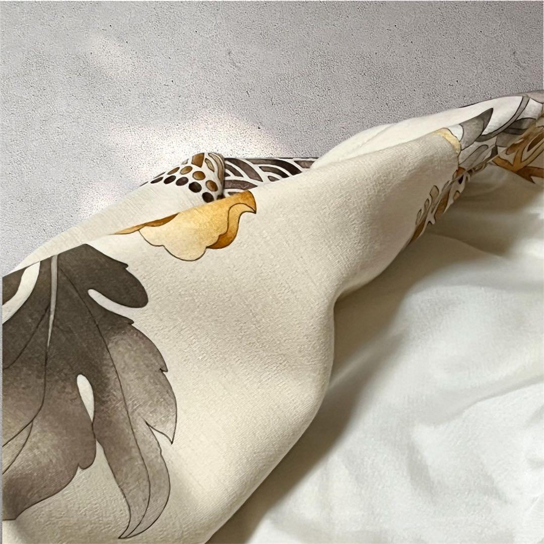 【未使用級】レオナール　ジャケット　花柄　ウール　ストレッチ　Mサイズ