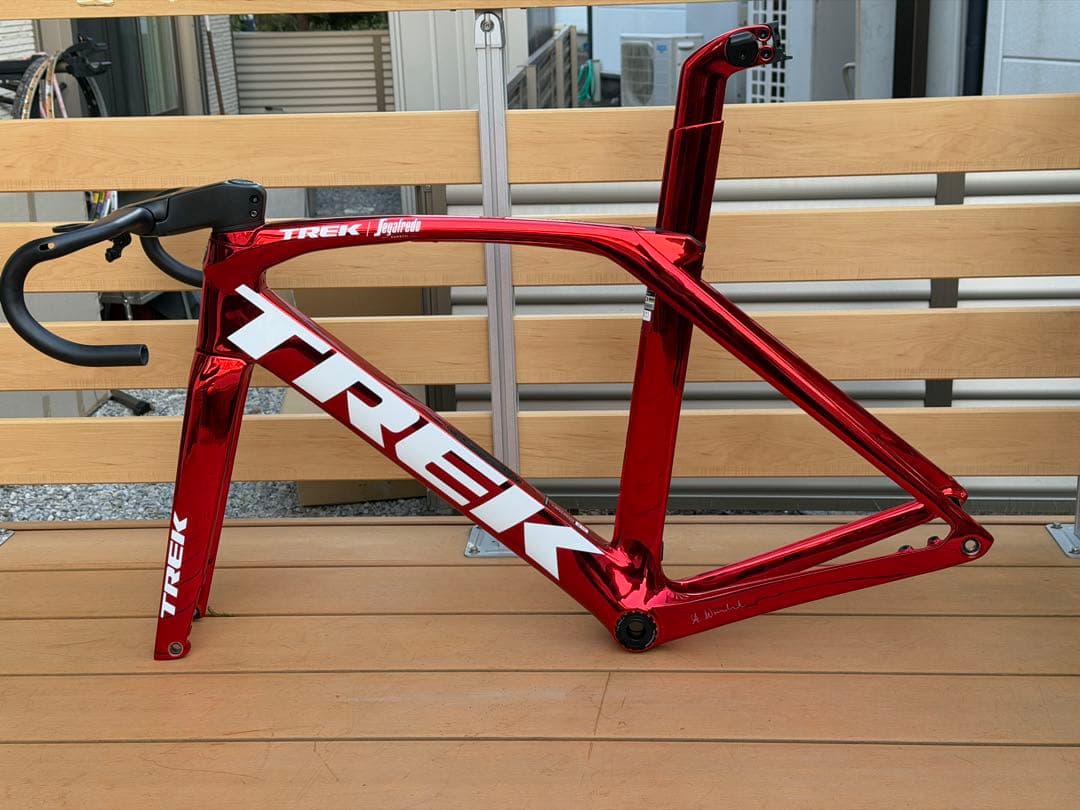【レアカラー】TREK Madone SLR Gen6 フレームセット後期モデル