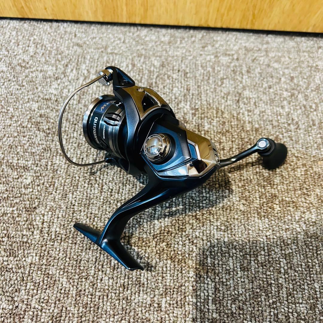 【新品】シマノ　22ミラベル C2000SHG スピニングリール