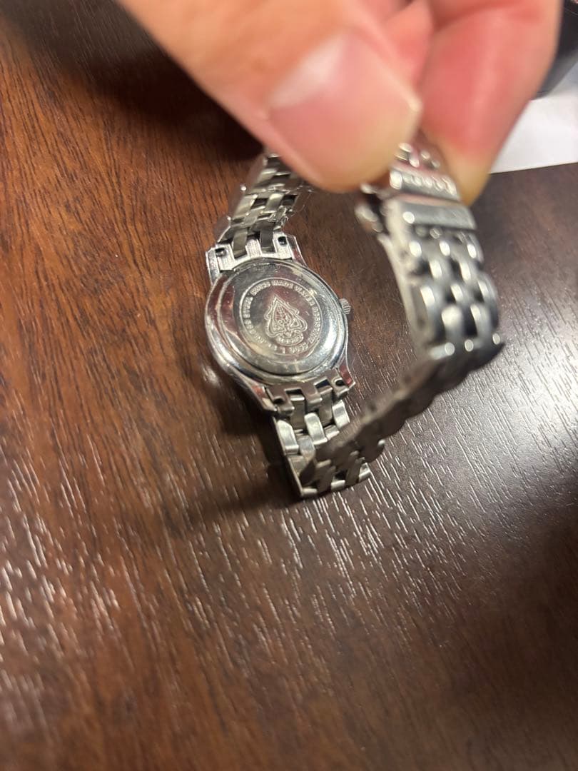 GUCCI アナログクォーツ腕時計 シルバー