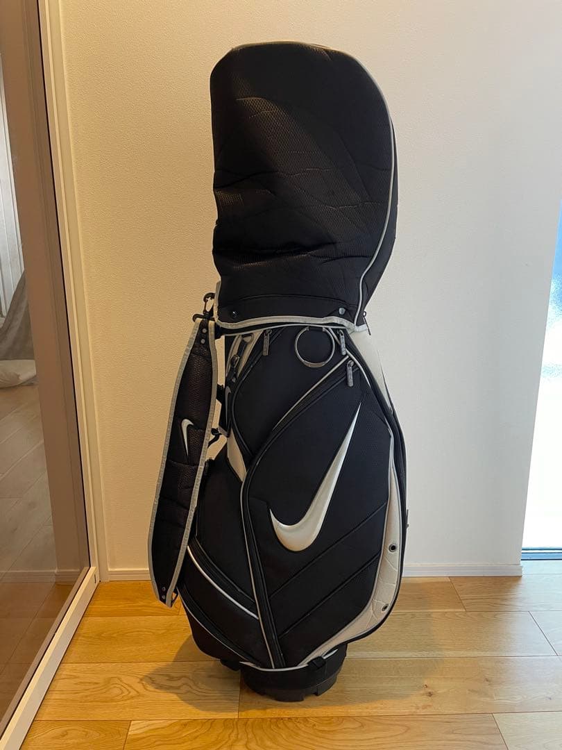 値下げ！！ Nike キャディバッグ 黒