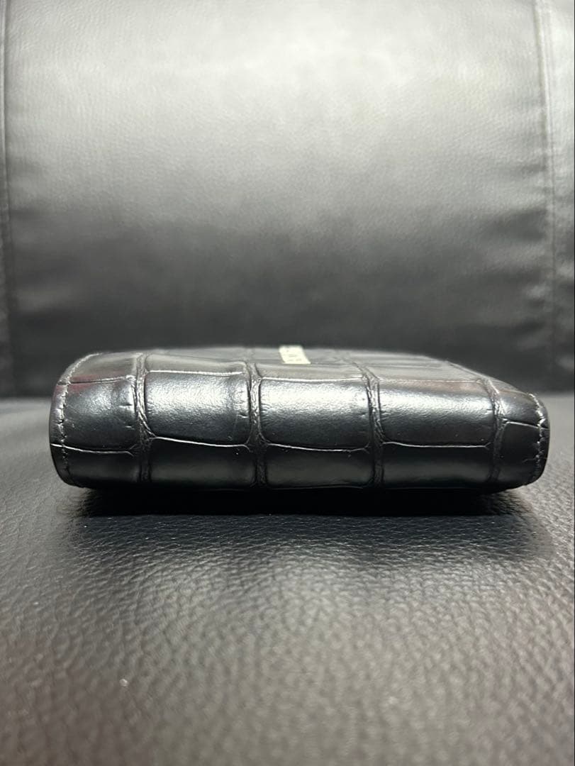 BALENCIAGA クロコ型押し 二つ折り財布 黒 ロゴ