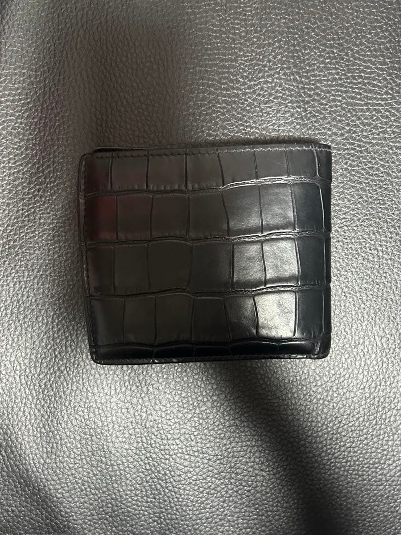 BALENCIAGA クロコ型押し 二つ折り財布 黒 ロゴ