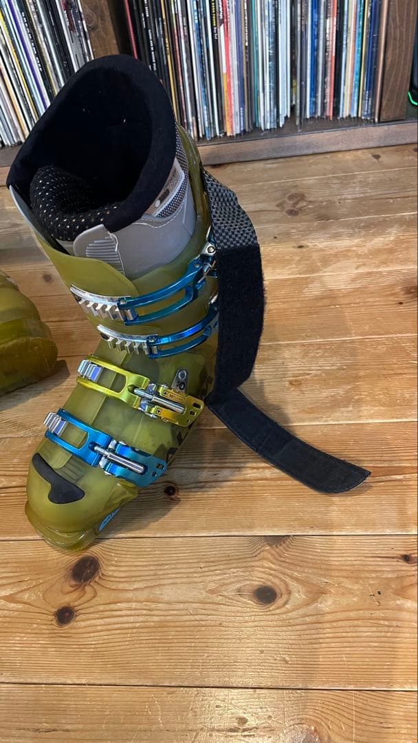 SALOMONサロモン大人ジュニアスキーブーツスキー靴24cm25cm