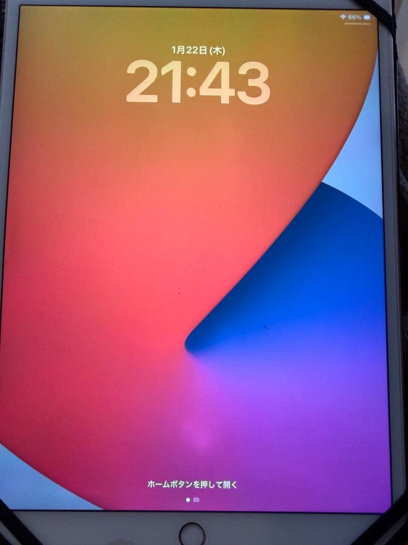 r*u様 iPadAir第3世代　64 ローズピンク　画面ホワイトスポットあり