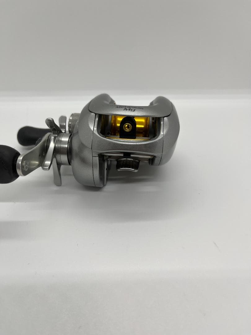 シマノ 07 メタニウム Mg 右ハンドル ベイトリール 中古品