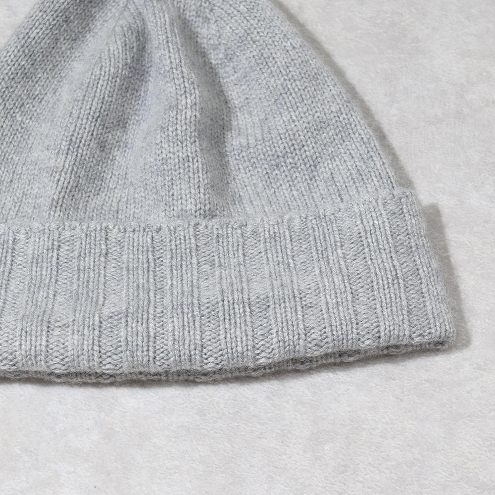 英国製 Johnstons of Elgin カシミヤ ニット帽 ボンボン付き