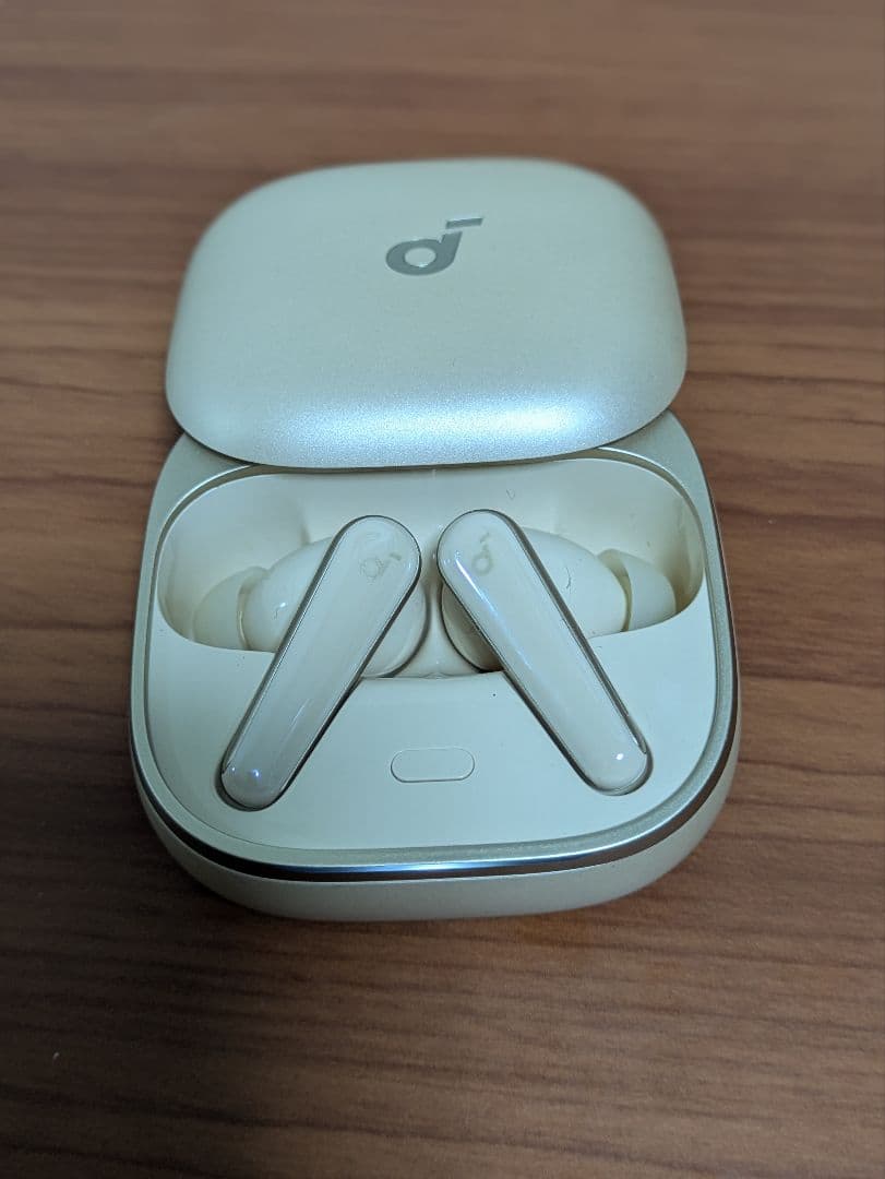 Anker Soundcore Liberty5 シャンパンゴールド