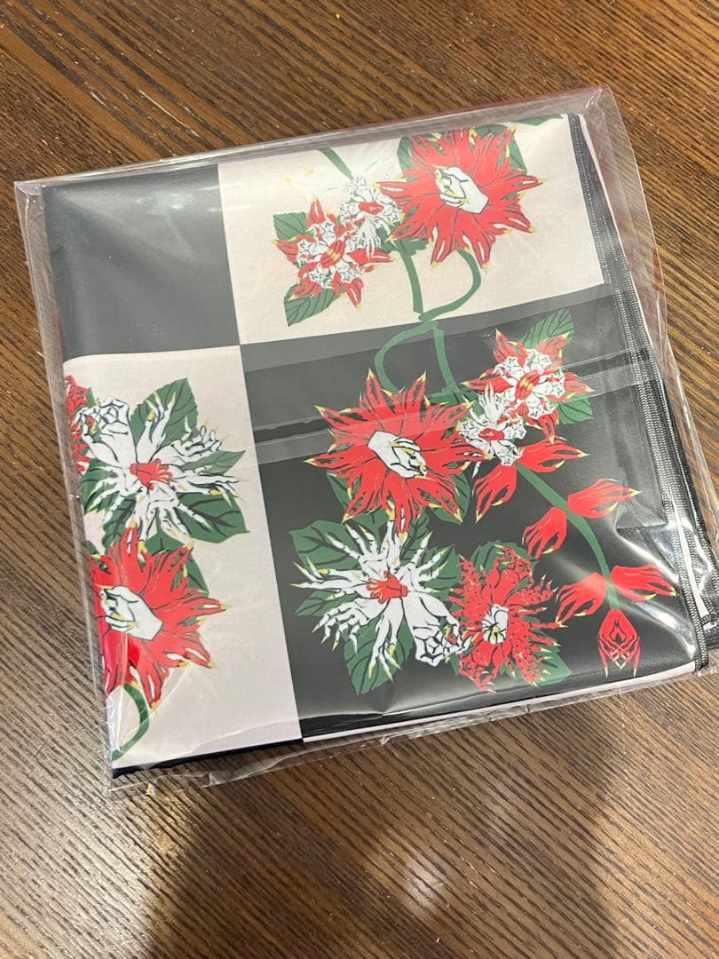 匿名配送！Hazama アイシャドウパレット　スカーフ