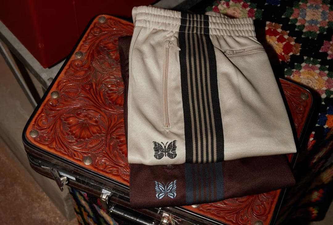 【未使用】NEEDLES 別注ナロートラックパンツ LQ447 BROWN S