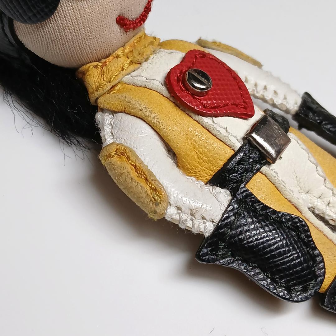 ヘイ様プラダ キーリング チャーム キーホルダー 人形 モヒカン ドール