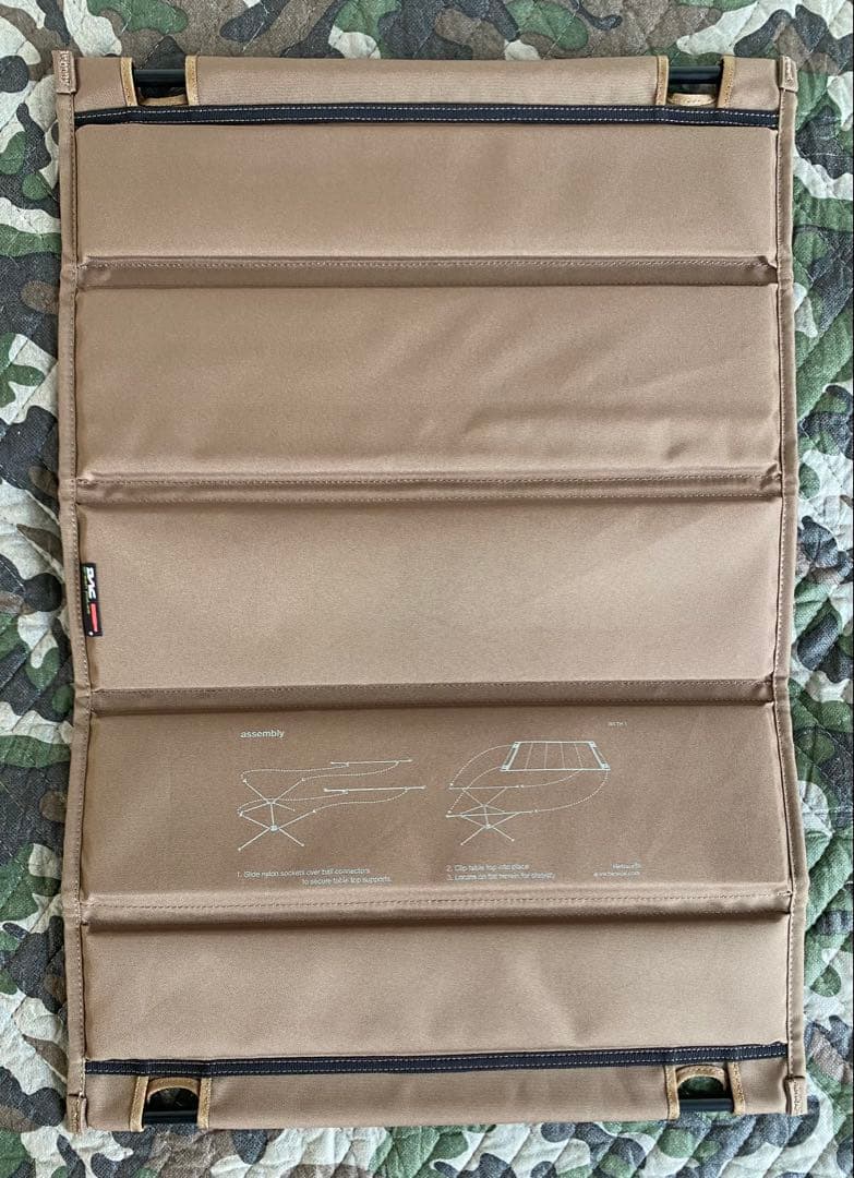 Helinox ヘリノックス　タクティカルテーブル Mサイズ　コヨーテ