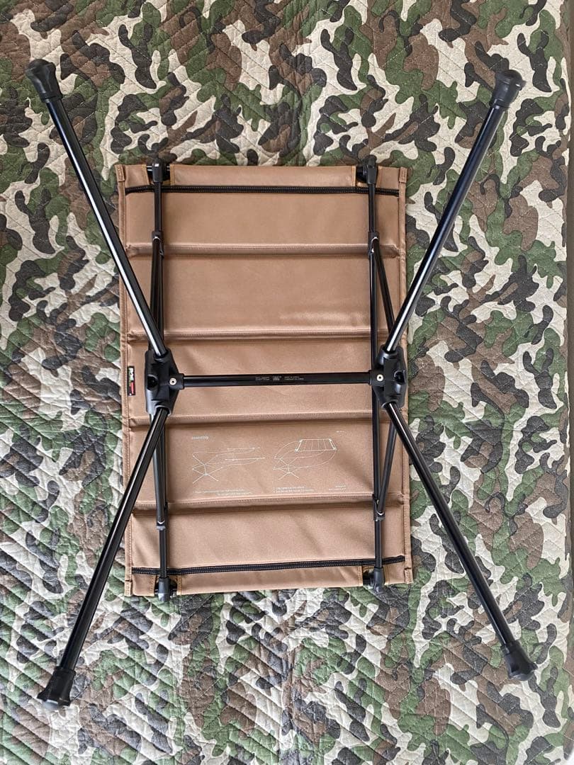 Helinox ヘリノックス　タクティカルテーブル Mサイズ　コヨーテ