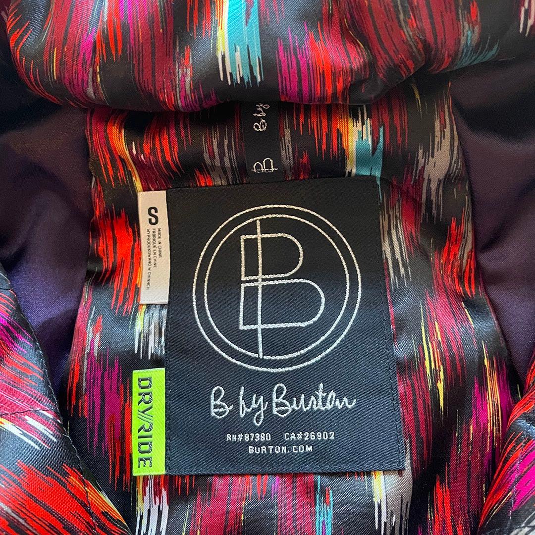 BURTON スノーボードウェア　レディースS フェイクファー付きフード【美品】