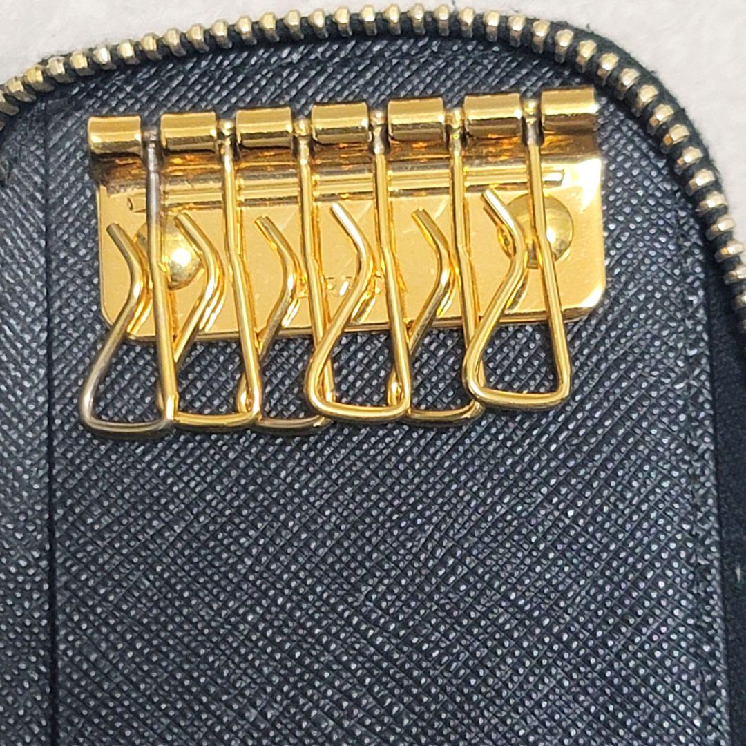 美品✨PRADA キーケース　6連　サフィアーノレザー　ファスナー　ブラック