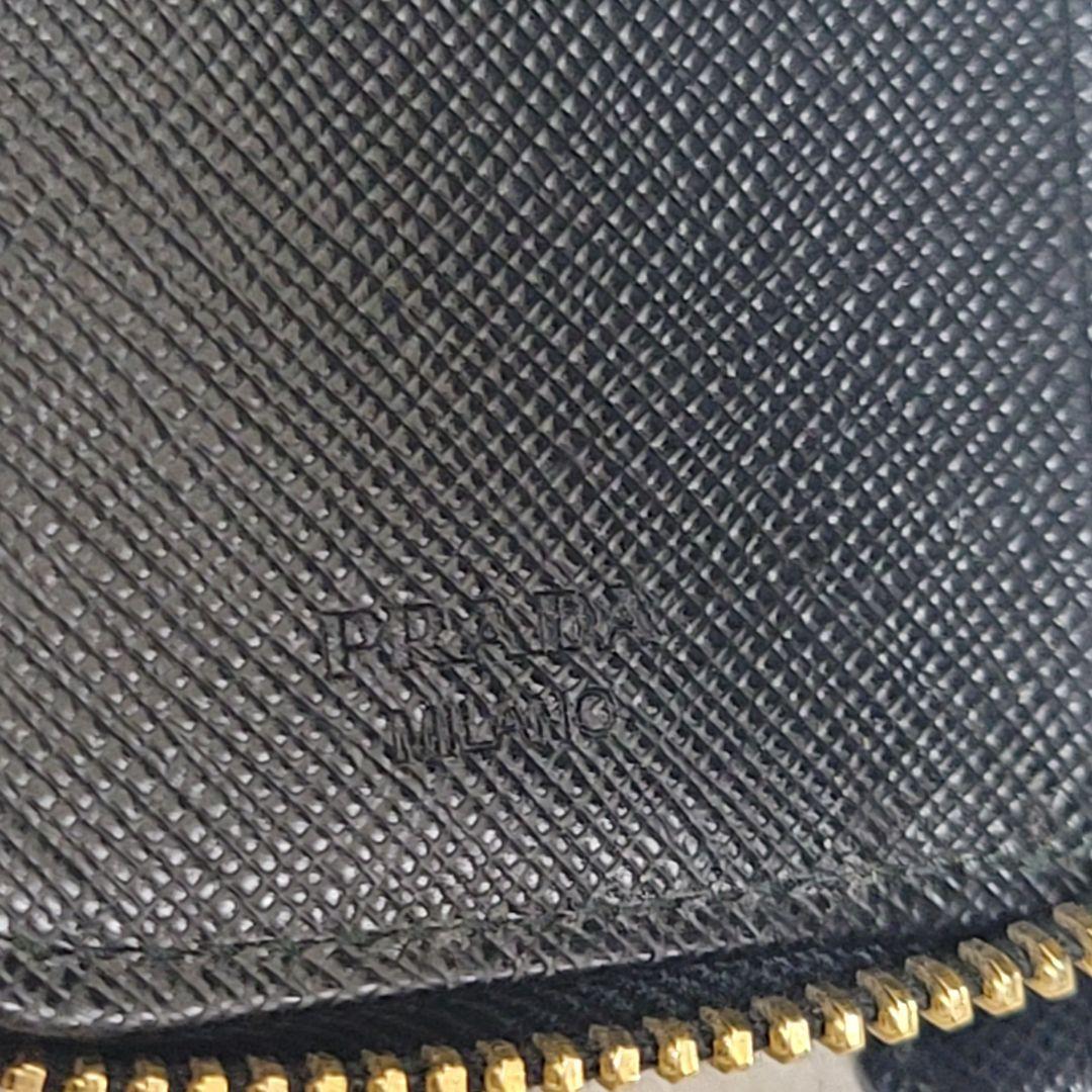 美品✨PRADA キーケース　6連　サフィアーノレザー　ファスナー　ブラック
