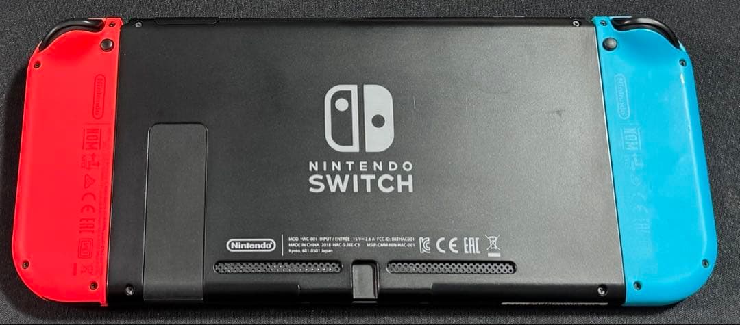 H*a様 Nintendo Switch 初期 本体 青/赤 2018年