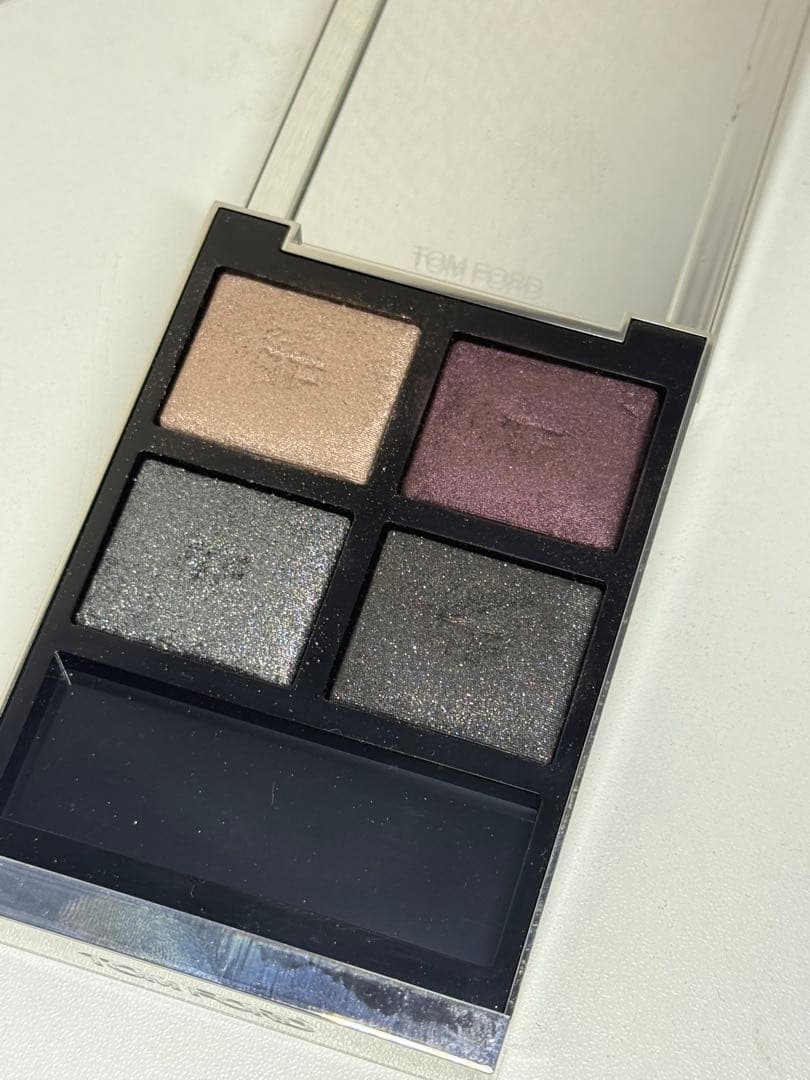 TOM FORD アイカシャドウ エクストリーム EXT01 BADASS