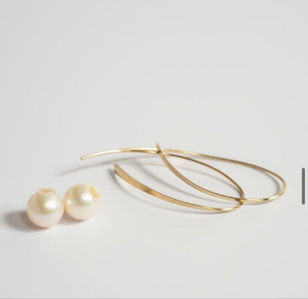 18K ハングフープピアス