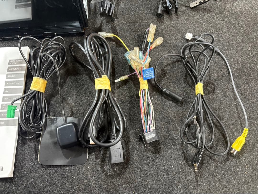 AVIC-RZ711 カロッツェリア パイオニア　楽ナビ メモリーナビ