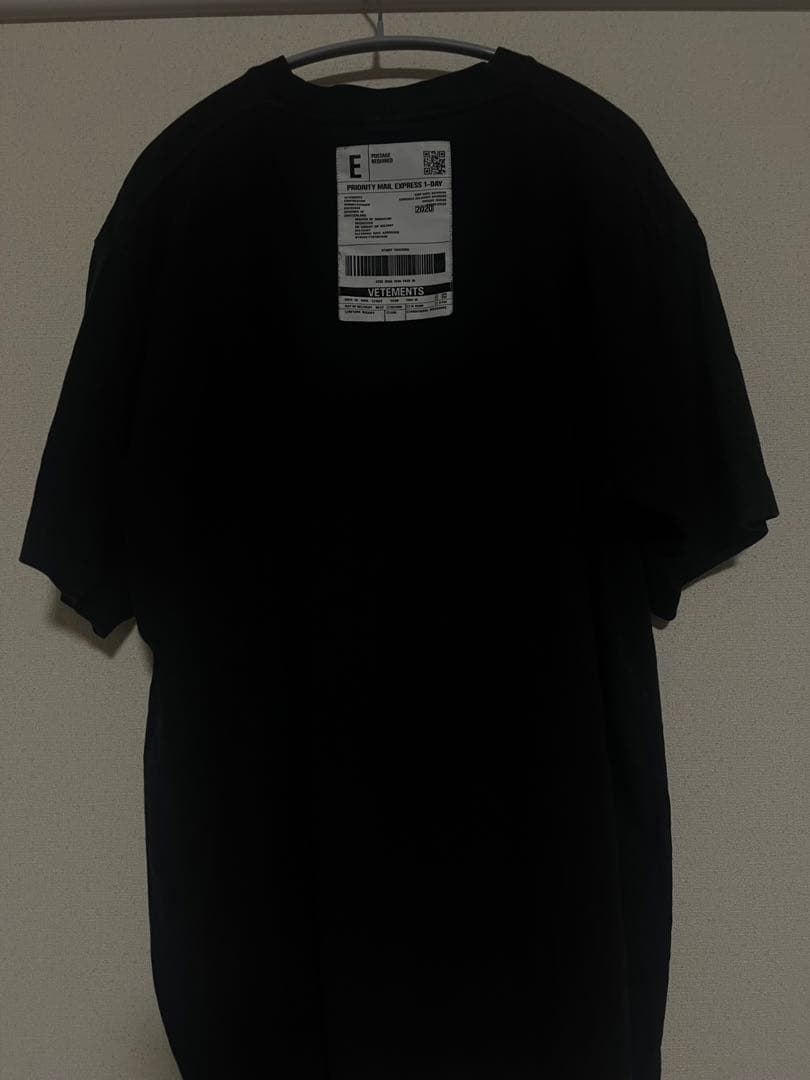 VETEMENTS 20ss logo Tシャツ