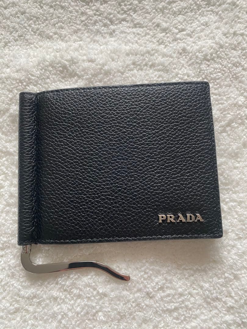 Chiy 　PRADA 黒 レザー マネークリップ