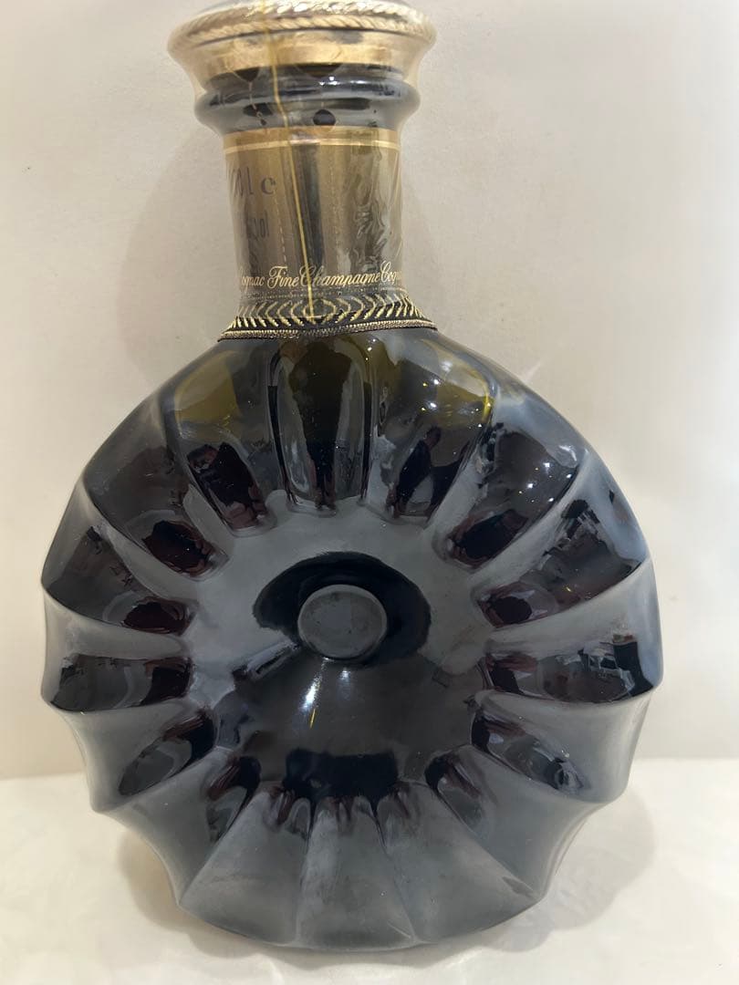 REMY MARTIN エクストラ ファインシャンパーニュ　グリーンボトル