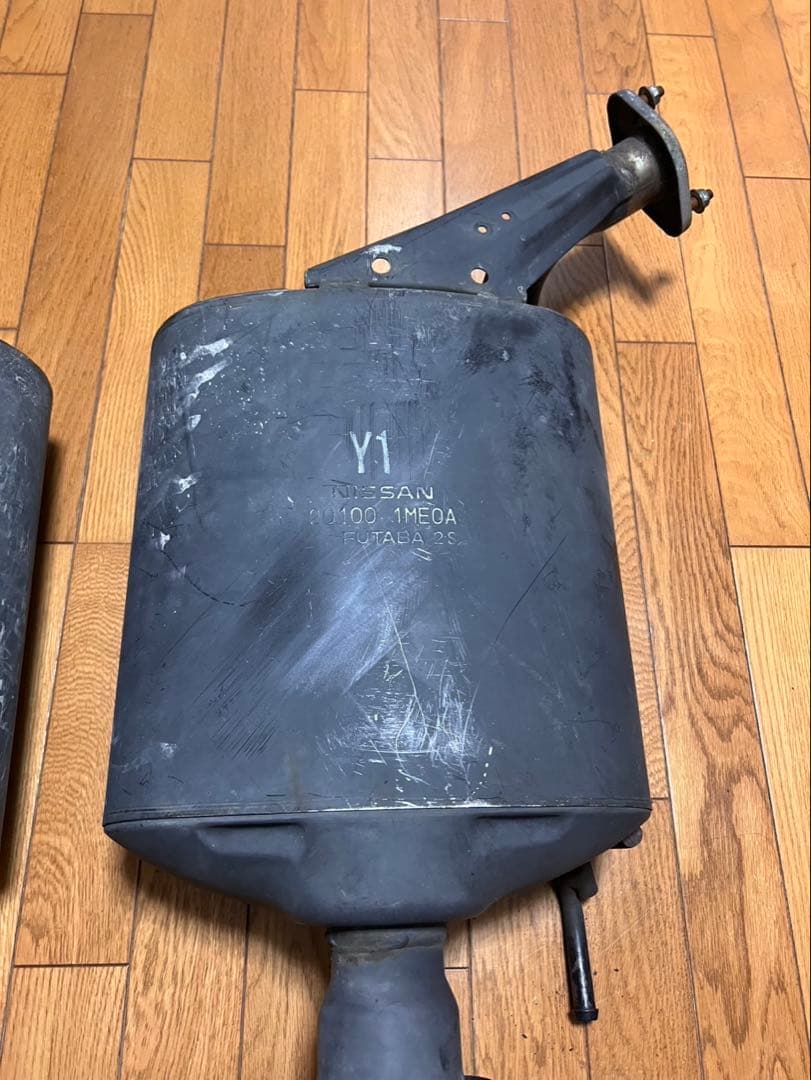 日産フーガY51 リア純正マフラー