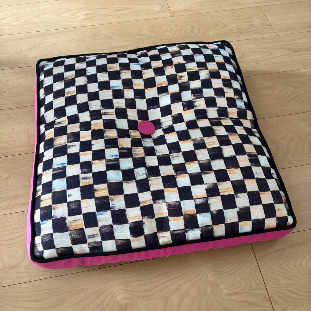 マッケンジーチャイルズ　大型スクエアクッション