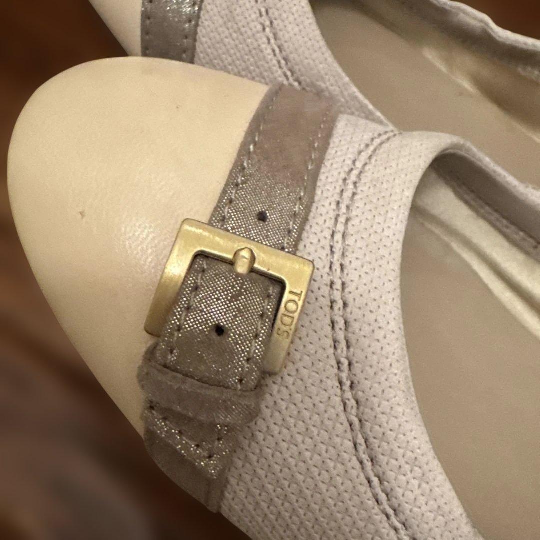 女*将様 TOD'S ベージュ バレエシューズ　フラットシューズ24.5〜25c
