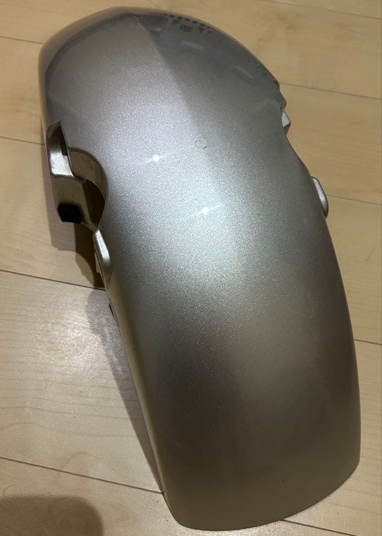 純正フロントフェンダー、サイドカウル 3点まとめ