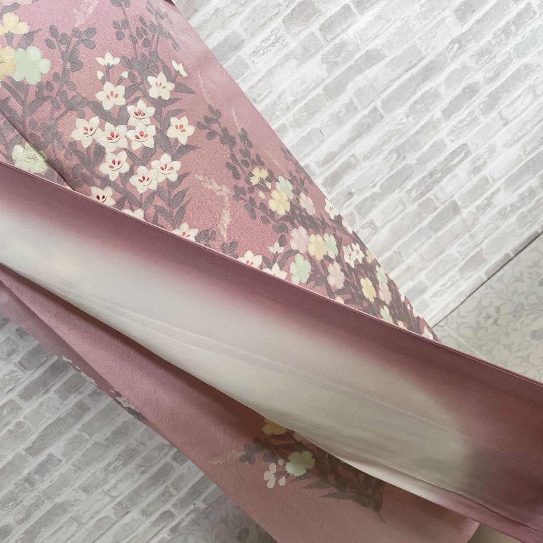 訪問着のみ　桔梗　小花　可愛らしい花　春爛漫　手刺繍　着物　Q5