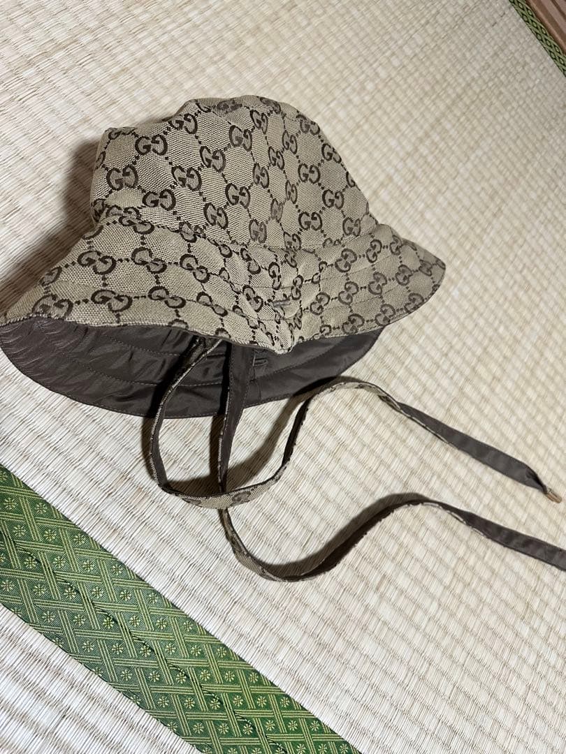 GUCCI メンズ GGキャンバス ナイロン リバーシブルハット