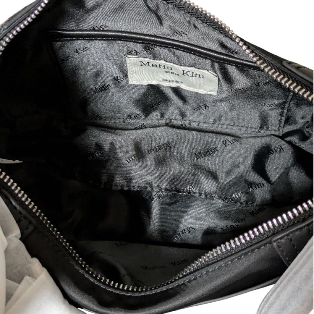 Matin Kim ブラック ショルダーバッグ ハンドバッグ 肩掛け 黒