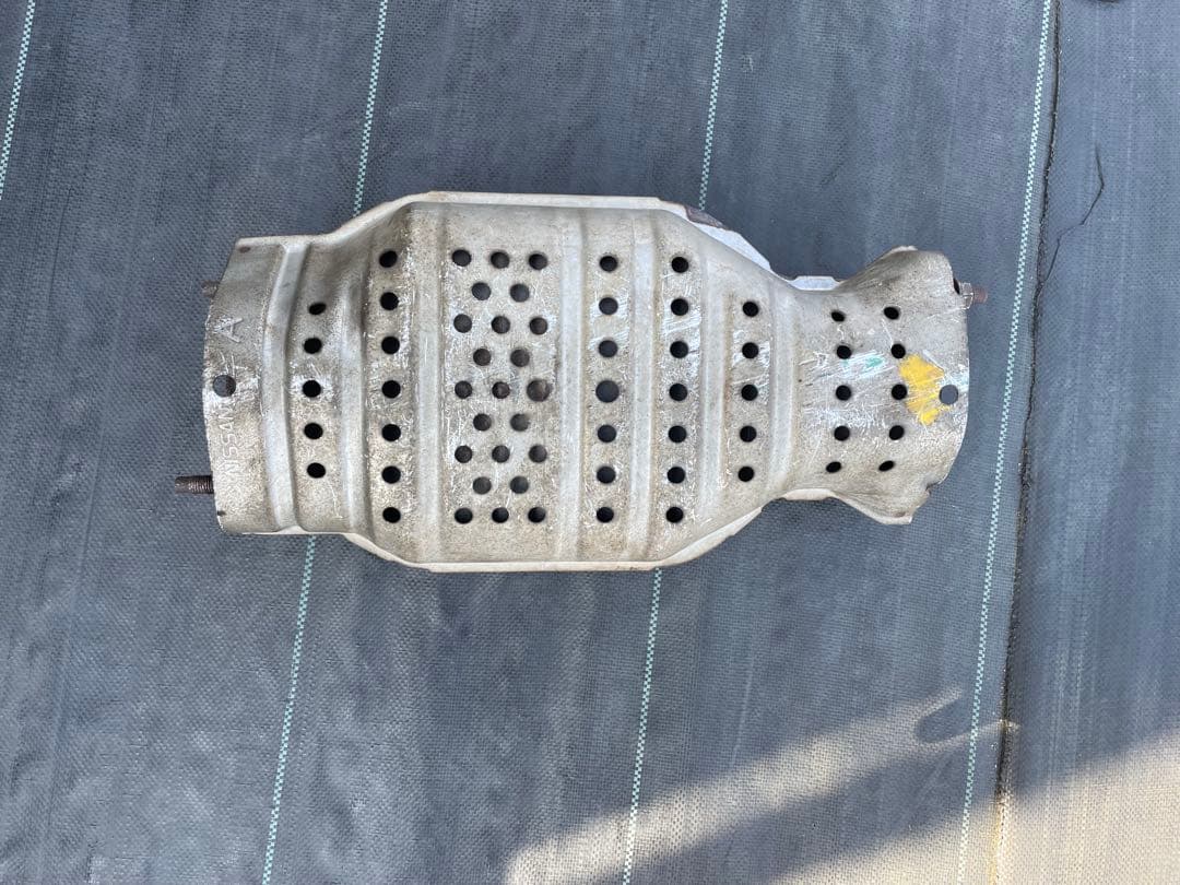 er34スカイライン触媒　c35ローレルs15s14