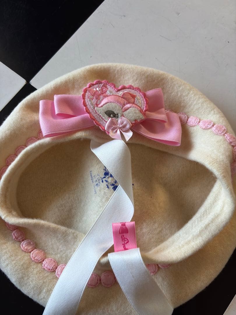 希少Angelic Pretty／子鹿のミルキーちゃんベレー帽　白色シミ有り