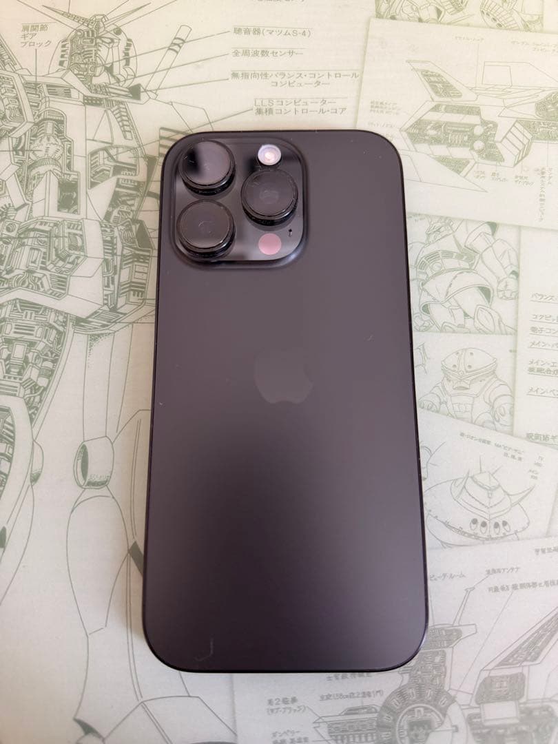 Apple iPhone 16 Pro ブラックチタニウム　256GB