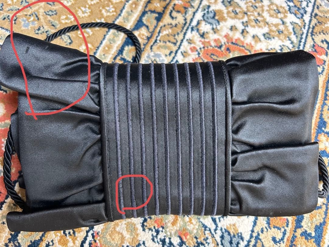 FENDI フェンデイ　サテンバッグ