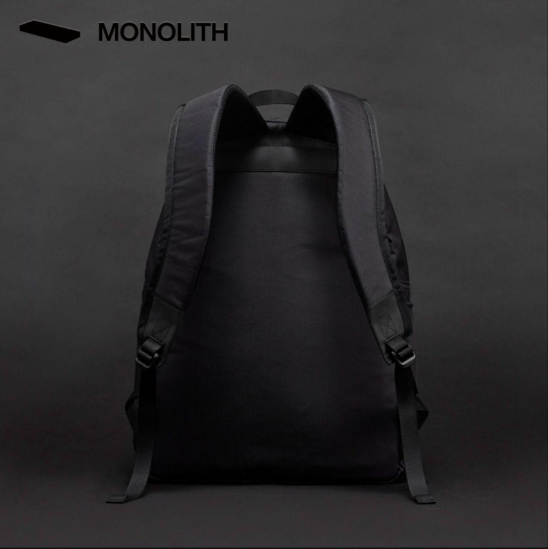 MONOLITH BACKPACK STANDARD S ブラック