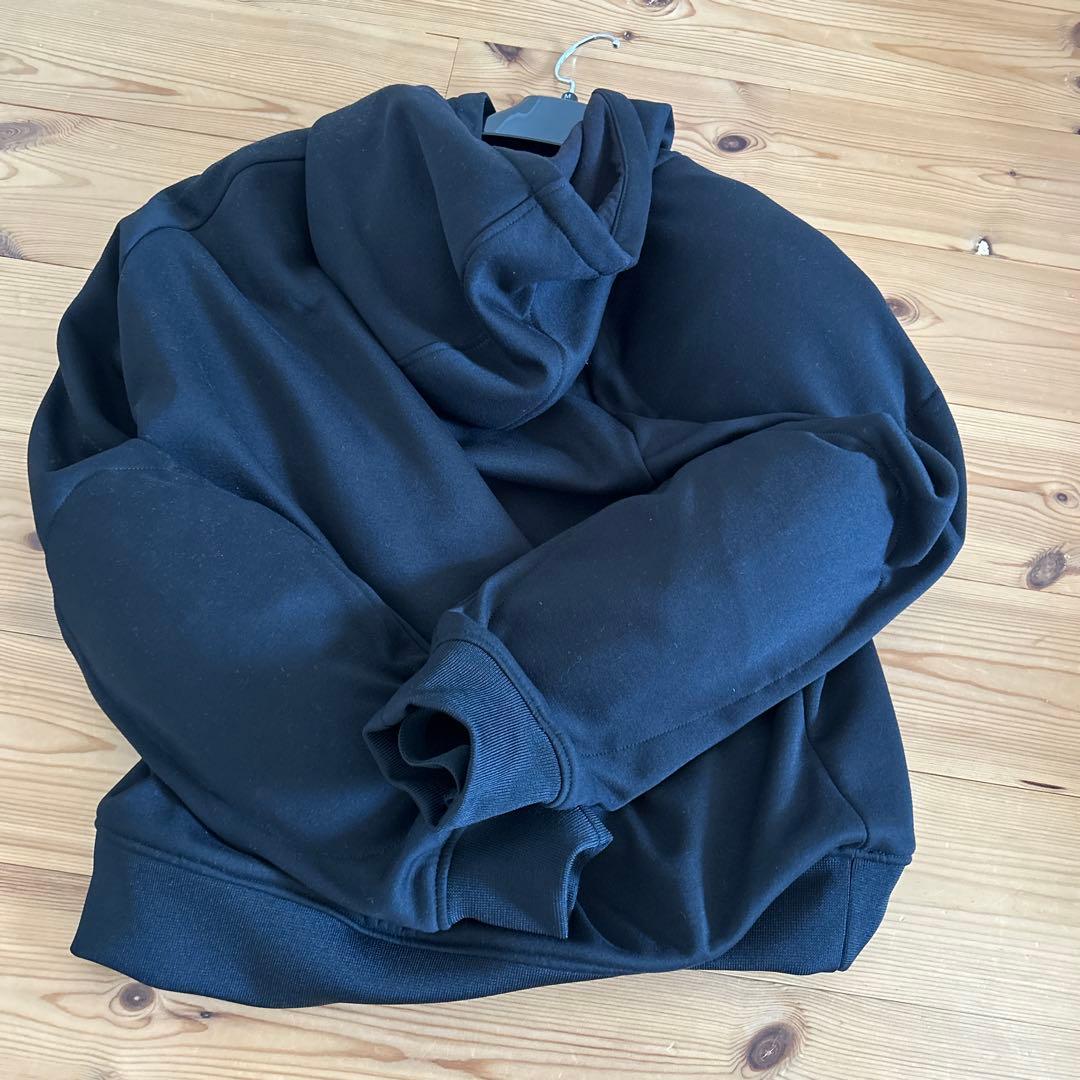 アルパインスターズ　パーカー　プロテクター入ってるので安心です