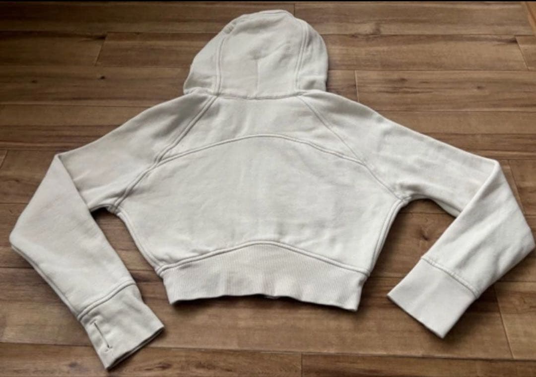 【Lululemon】Scuba フルジップクロップ フーディー　サイズ4