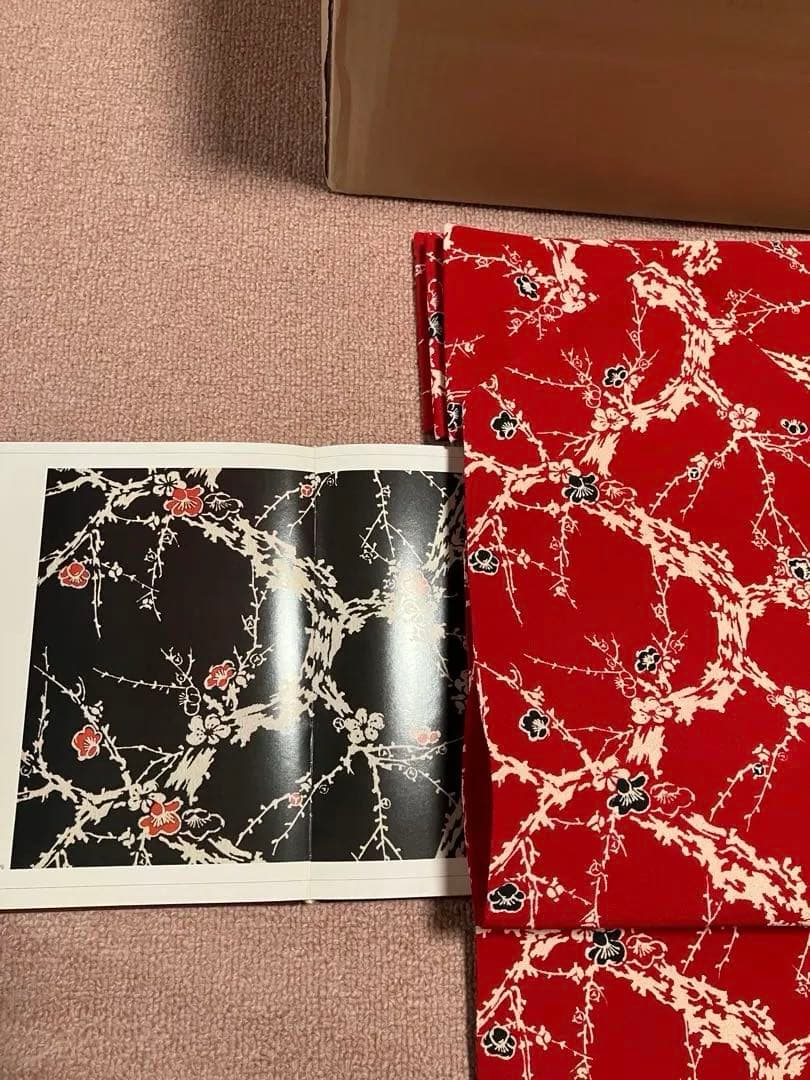 ③ 浦野理一　ちりめん　名古屋帯　赤に梅