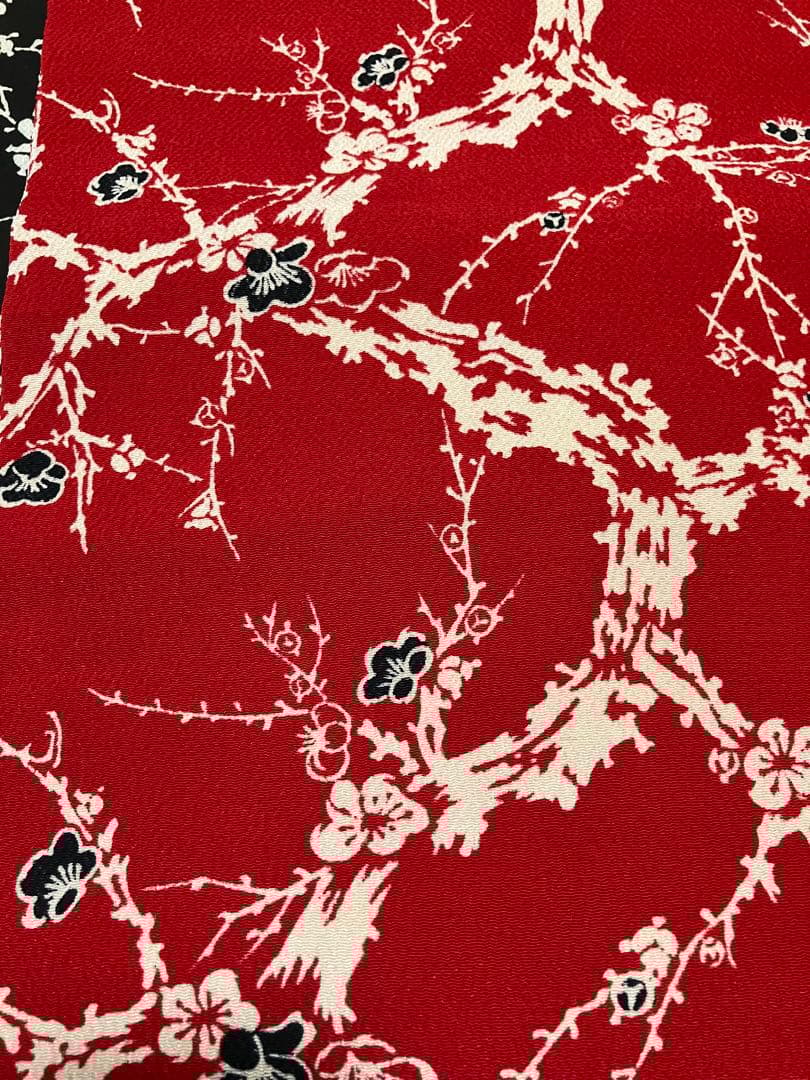 ③ 浦野理一　ちりめん　名古屋帯　赤に梅