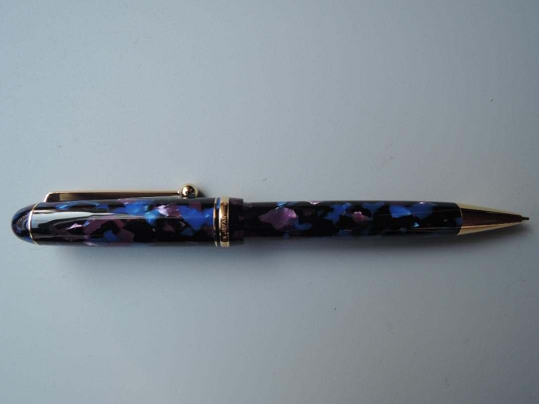 も*】様 PILOT CUSTOM LE シャーペン　(本体色は赤青主体のモザイ