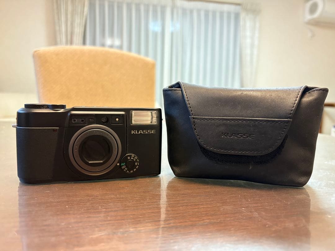 ひ*ら様 【値下げ】富士フイルム フィルムコンパクトカメラ KLASSE ブラッ