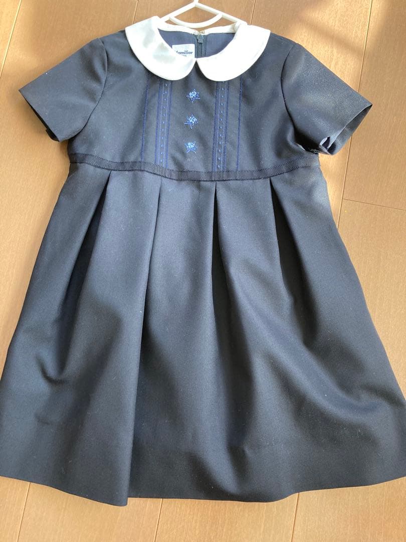 お値下げ♡familiar♡現行品ワンピース♡100♡ネイビー♡